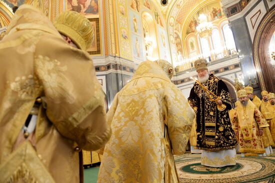 Patriarch Kirill conducts liturgy on his enthronement day