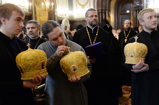 Patriarch Kirill conducts liturgy on his enthronement day