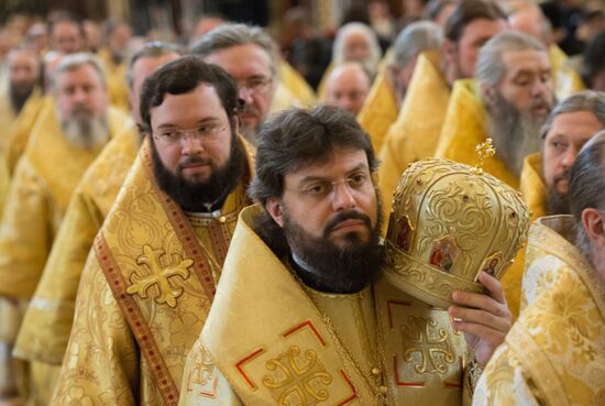 Patriarch Kirill conducts liturgy on his enthronement day