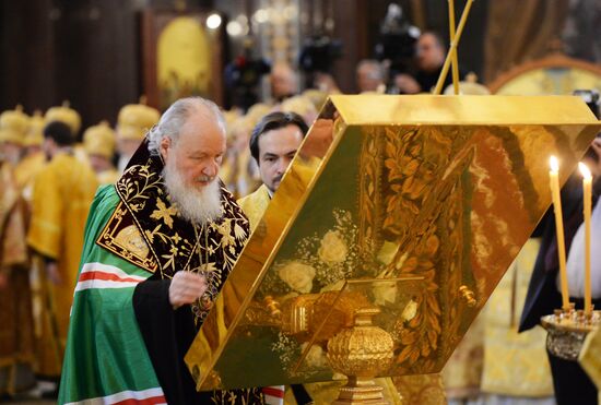 Patriarch Kirill conducts liturgy on his enthronement day