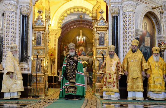 Patriarch Kirill conducts liturgy on his enthronement day