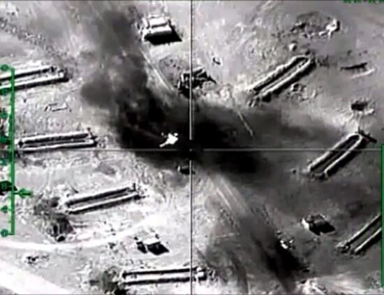 Russian warplanes destroy ISIS infrastructure in Syria