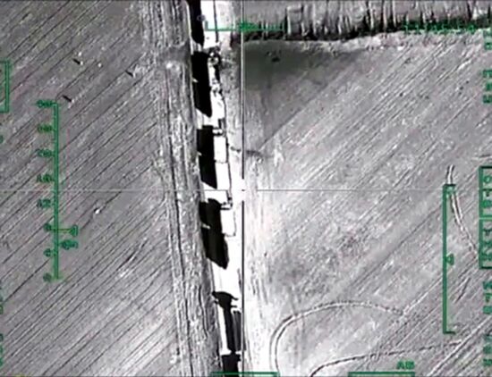 Russian warplanes destroy ISIS infrastructure in Syria