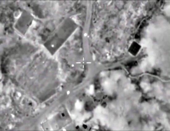 Russian warplanes destroy ISIS infrastructure in Syria