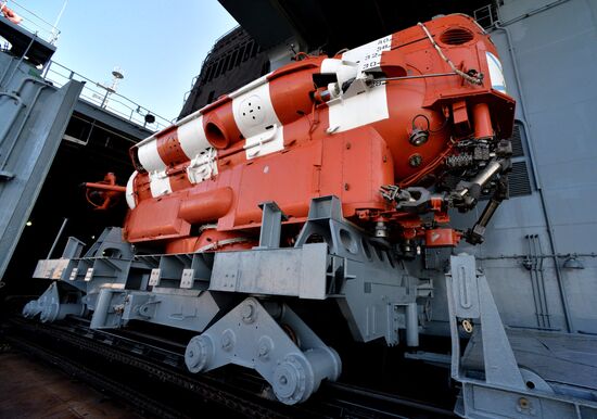 New Bester-1 deep-sea rescue submersible enters service with Russian Pacific Fleet