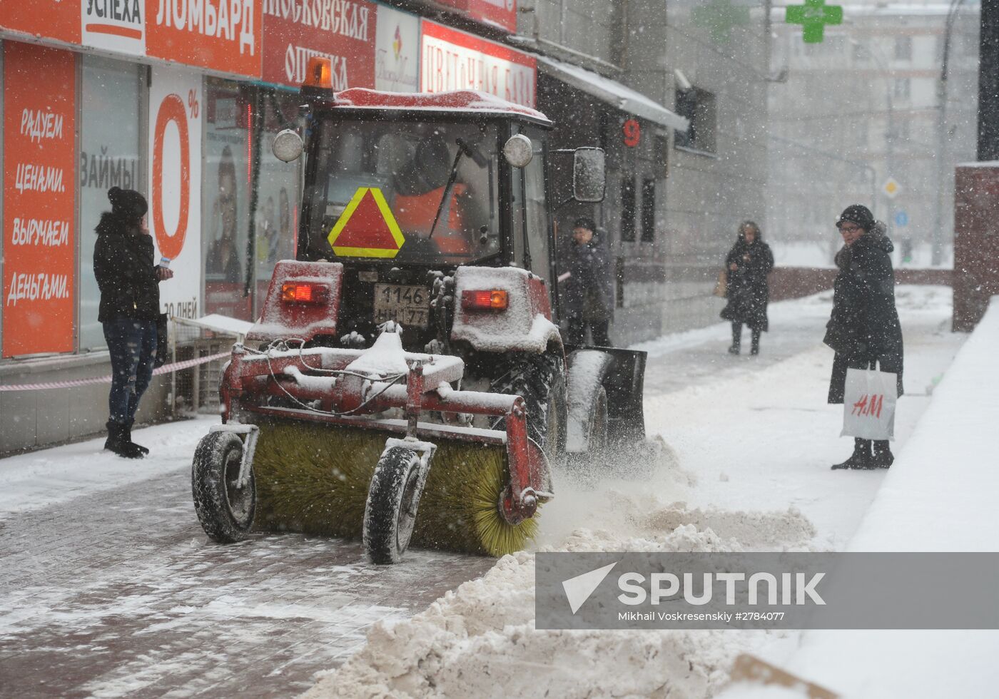 Moscow roads treated with deicing chemicals