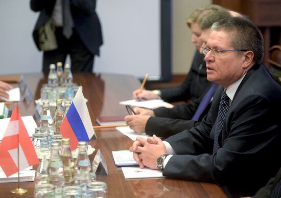 Economic Development Minister Alexei Ulyukayev meets with Vice Chancellor of Austria Reinhold Mitterlehner