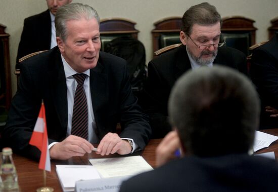 Economic Development Minister Alexei Ulyukayev meets with Vice Chancellor of Austria Reinhold Mitterlehner