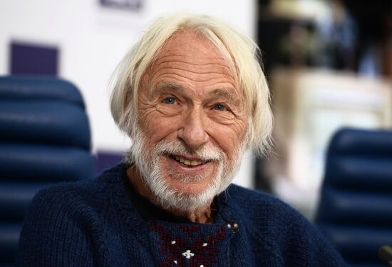 News conference with French actor Pierre Richard
