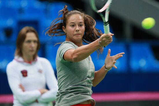 Tennis. 2015 Fed Cup. Russia - Netherlands. Russia's training session
