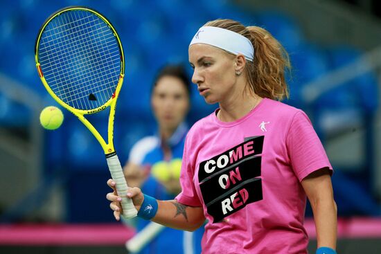 Tennis. 2015 Fed Cup. Russia - Netherlands. Russia's training session