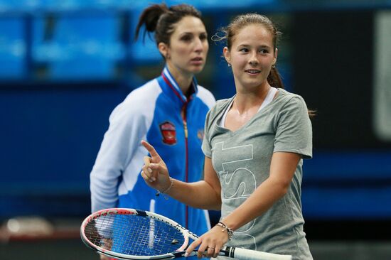 Tennis. 2016 Fed Cup. Russia - Netherlands. Russia's training session