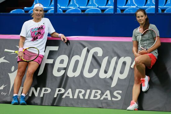 Tennis. 2016 Fed Cup. Russia - Netherlands. Russia's training session