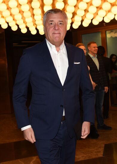 Artyom Mikhalkov's Love at Stake comedy film premiere