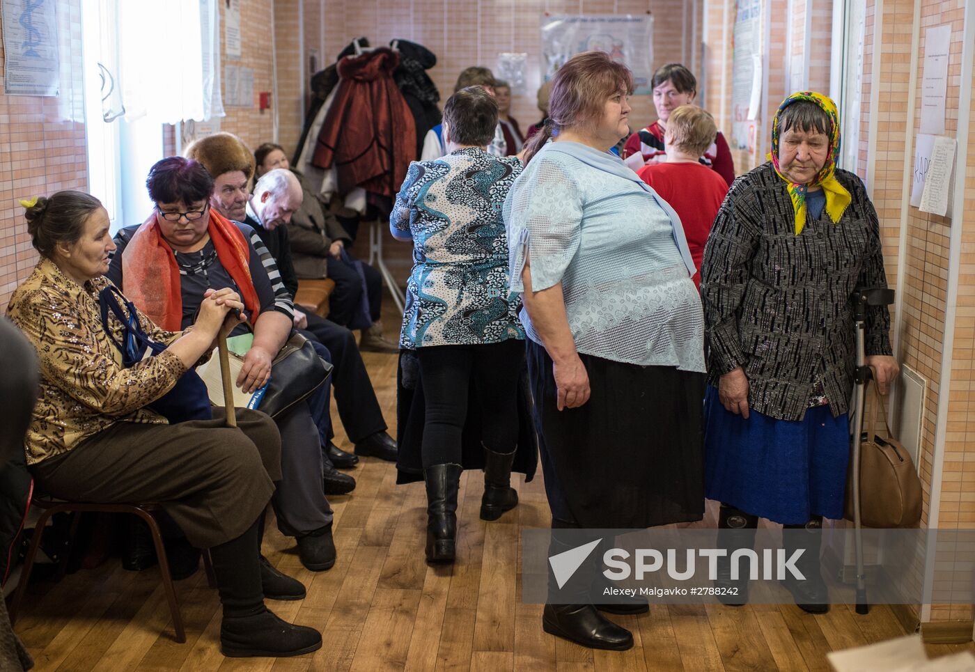 Omsk Surgery Clinic's mobile medical team in Litovka town