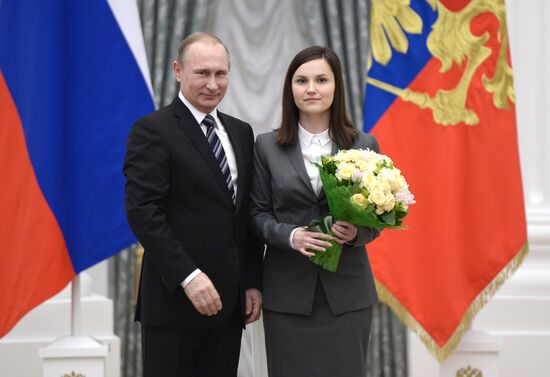 President Vladimir Putin presents Prizes in Science and Innovation for Young Scientists
