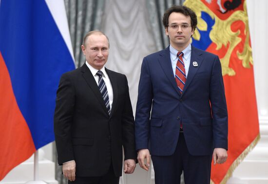 President Vladimir Putin presents Prizes in Science and Innovation for Young Scientists