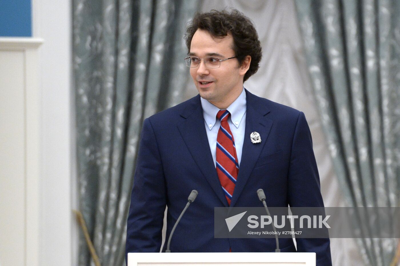 President Vladimir Putin presents Prizes in Science and Innovation for Young Scientists