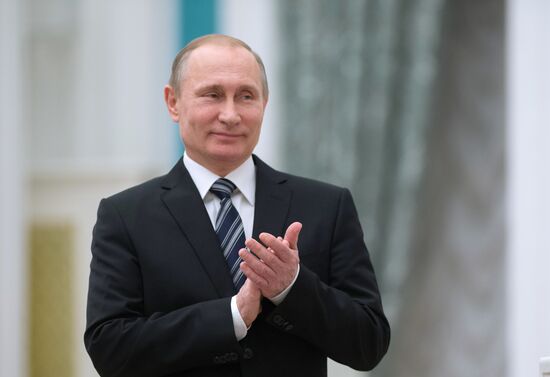 President Vladimir Putin presents Prizes in Science and Innovation for Young Scientists