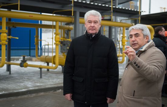 Moscow Mayor Sergei Sobyanin inspects renovated gas pressure control station