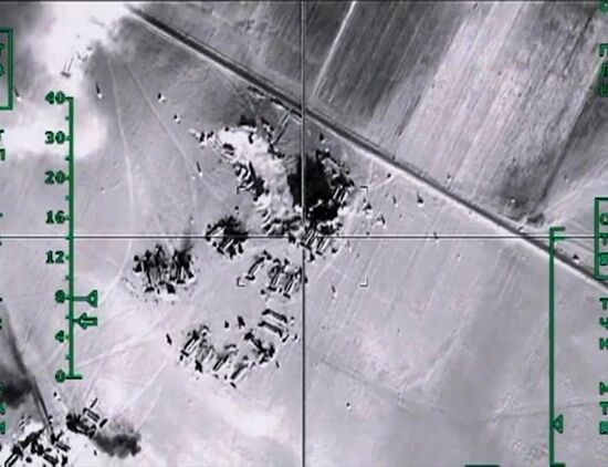 Russian warplanes destroy ISIS oil storage tanks in Aleppo Governorate, Syria