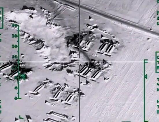 Russian warplanes destroy ISIS oil storage tanks in Aleppo Governorate, Syria