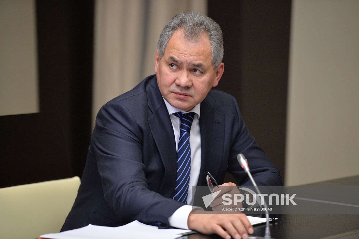 President Vladimir Putin receives reports on battleworthiness of South Military District forces