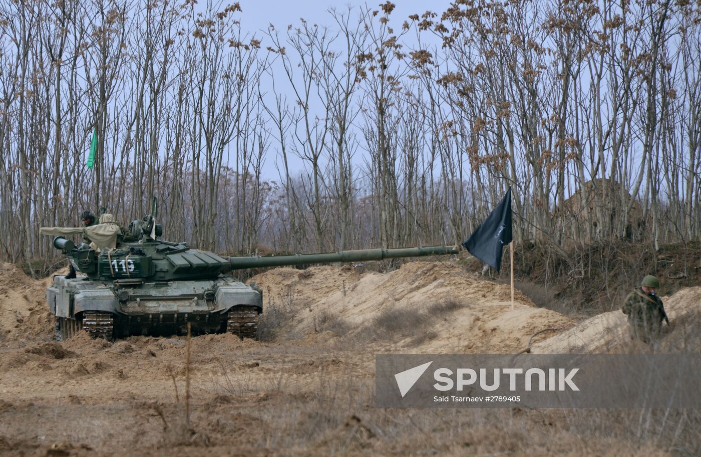 Motorized infantry exercise at Sernovodsky range