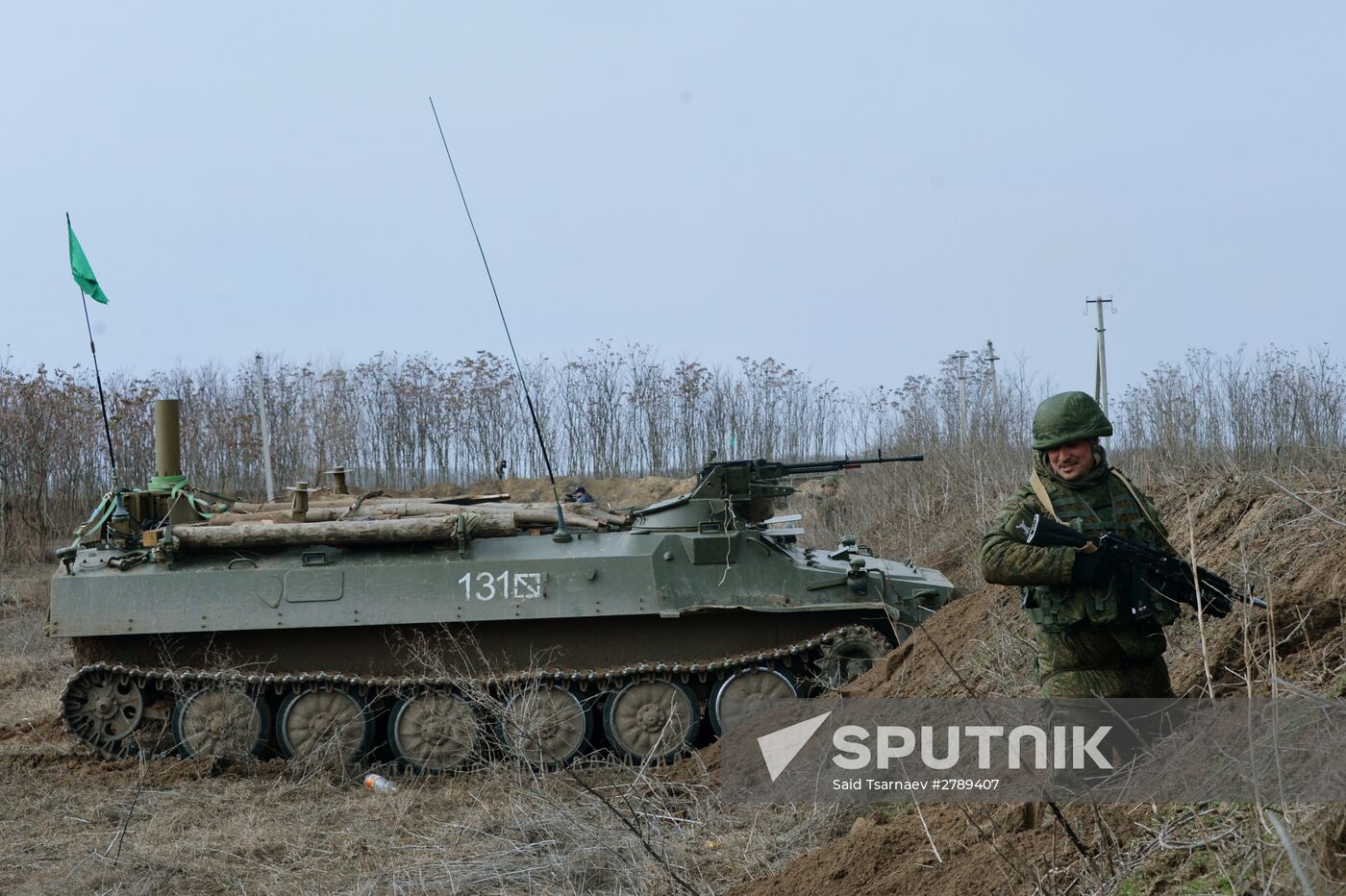 Motorized infantry exercise at Sernovodsky range