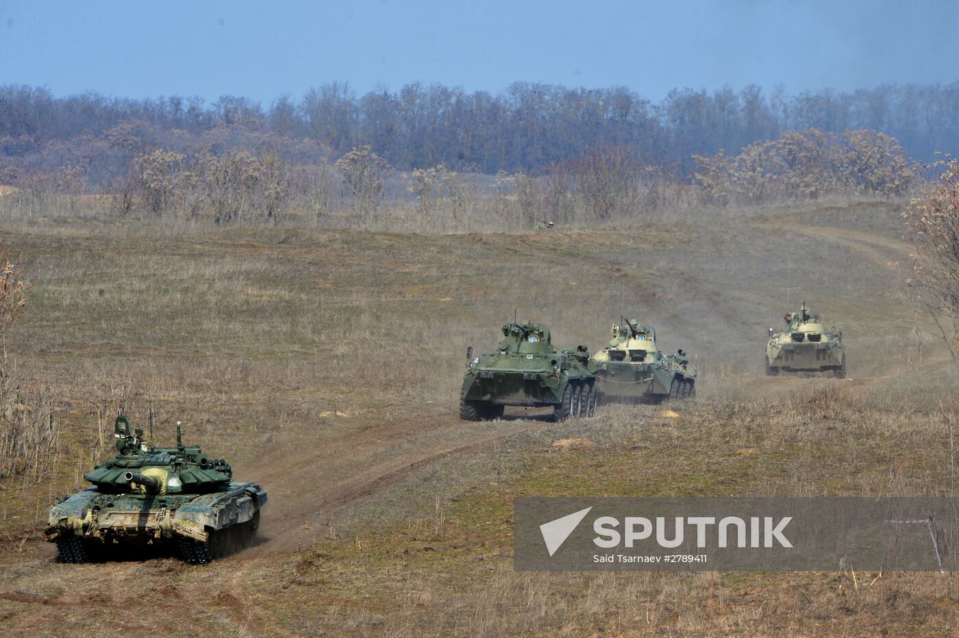Motorized infantry exercise at Sernovodsky range