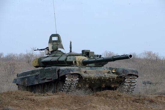 Motorized infantry exercise at Sernovodsky range