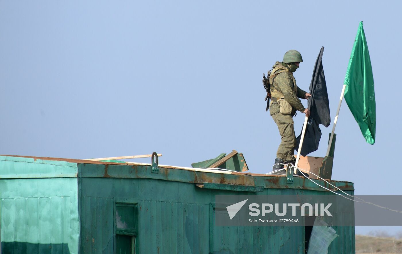 Motorized infantry exercise at Sernovodsky range