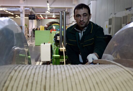 Moscow Mayor visits Moskabelmet company