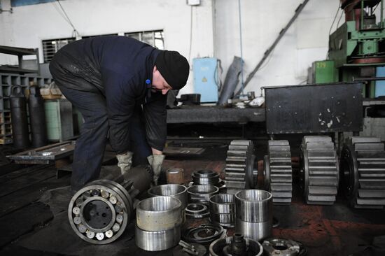 Yasinovatsky mechanical engineering plant in Donetsk Region