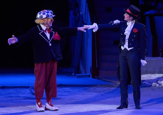 Premiere of new performance 'Let the Sun Shine Always' featuring clown Oleg Popov