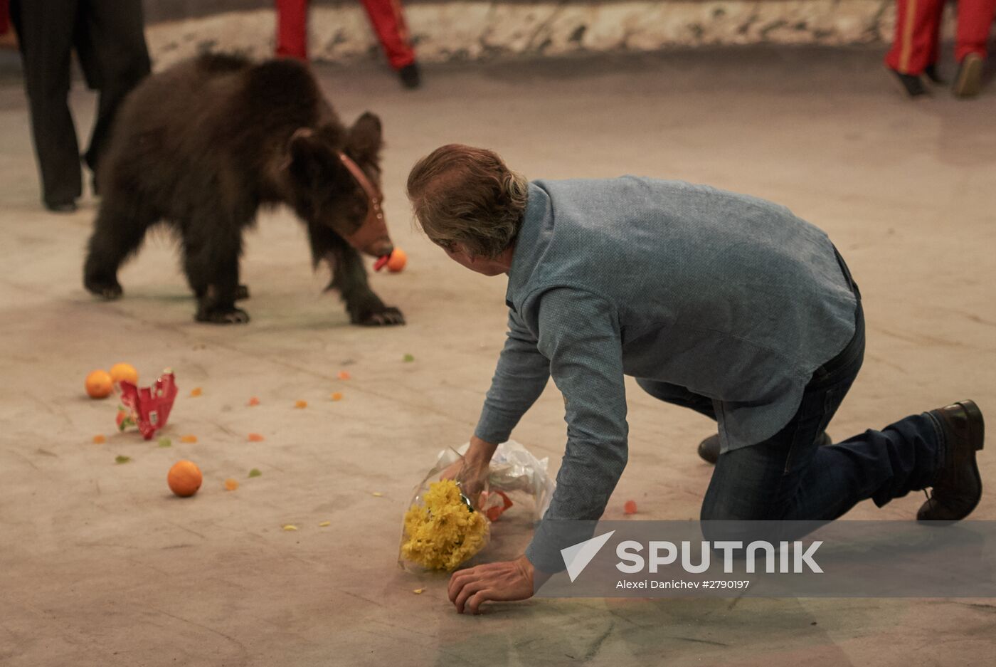 Premiere of new performance 'Let the Sun Shine Always' featuring clown Oleg Popov