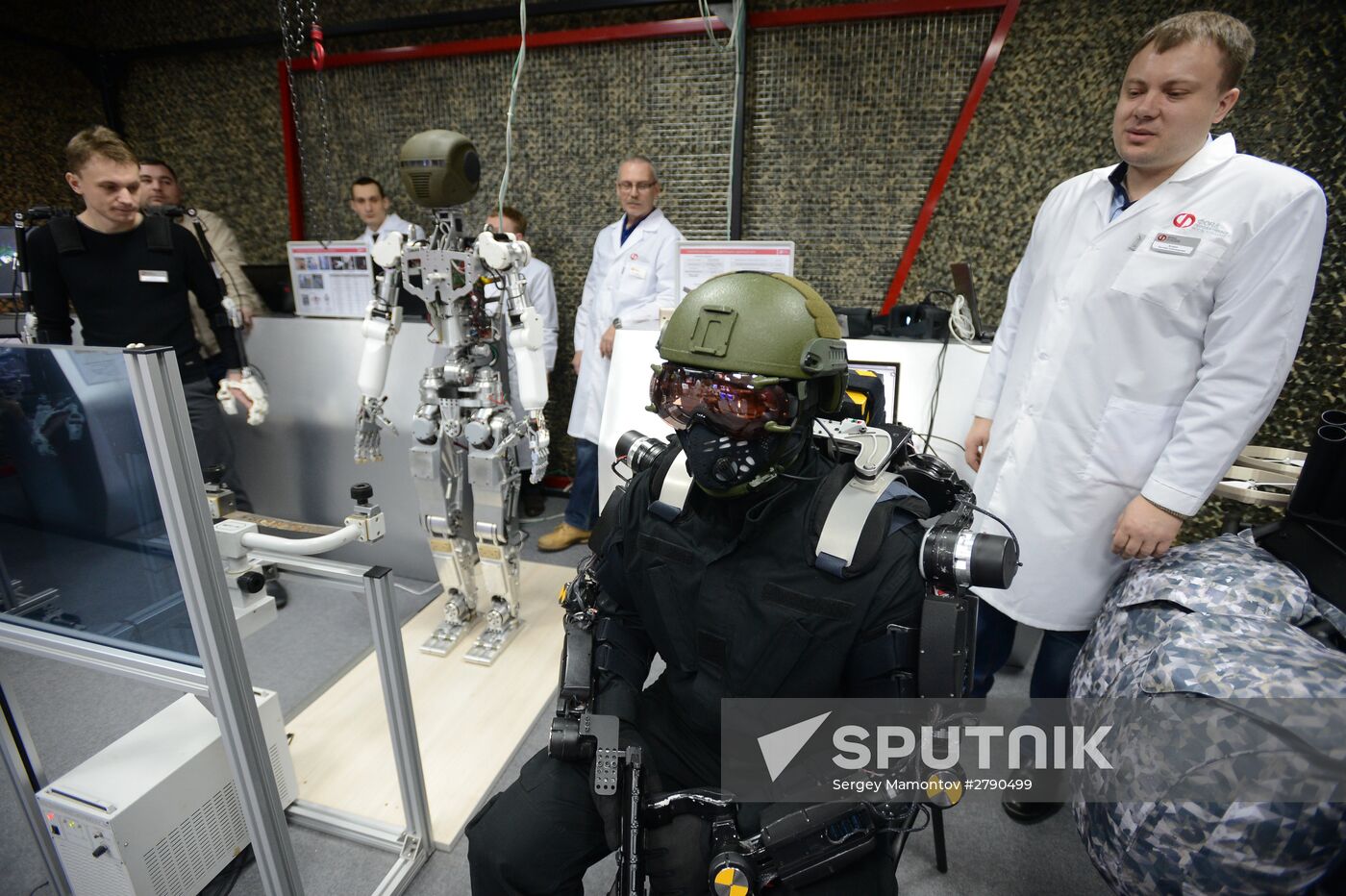 Display of state-of-the-art military technologies used in public healthcare