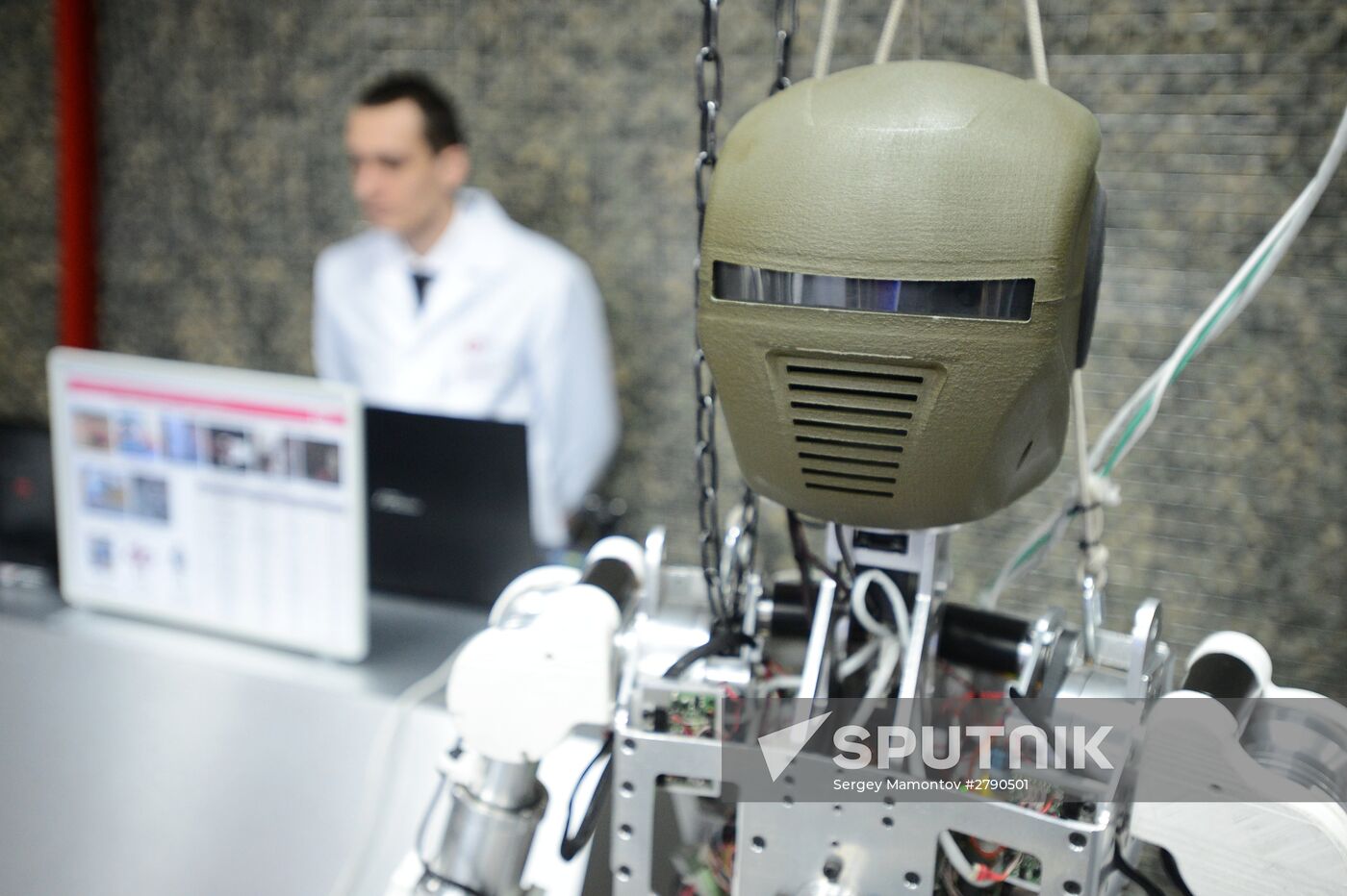 Display of state-of-the-art military technologies used in public healthcare