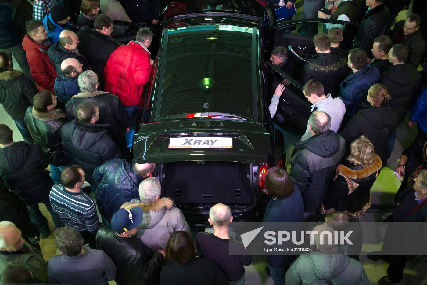 Sales of Lada Xray compact crossover start in Russia