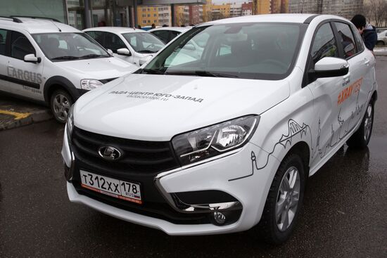 Sales of Lada Xray compact crossover start in Russia