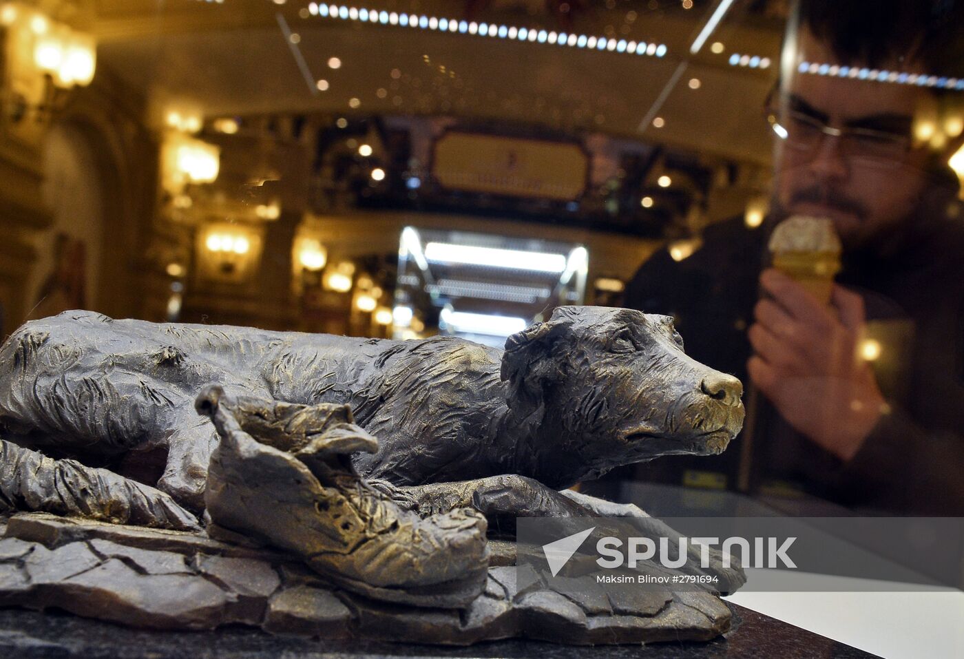 Exhibition of models of monument to homeless animals at GUM