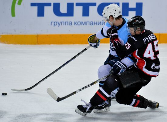 Kontinental Hockey League. Avangard vs. Sibir