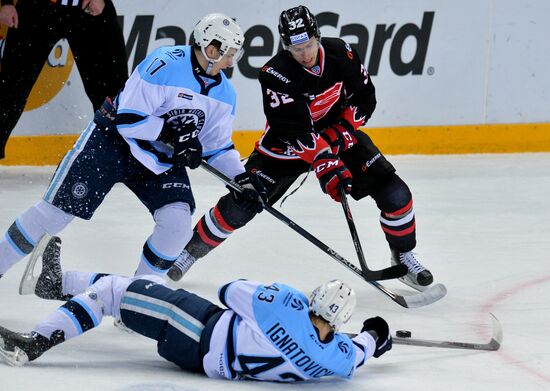 Kontinental Hockey League. Avangard vs. Sibir