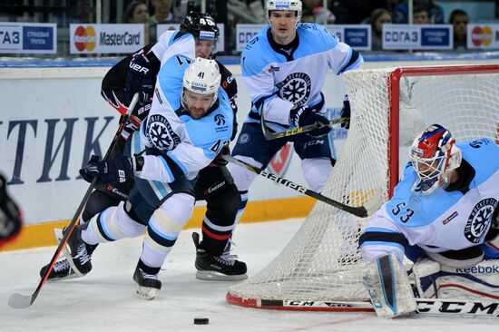 Kontinental Hockey League. Avangard vs. Sibir