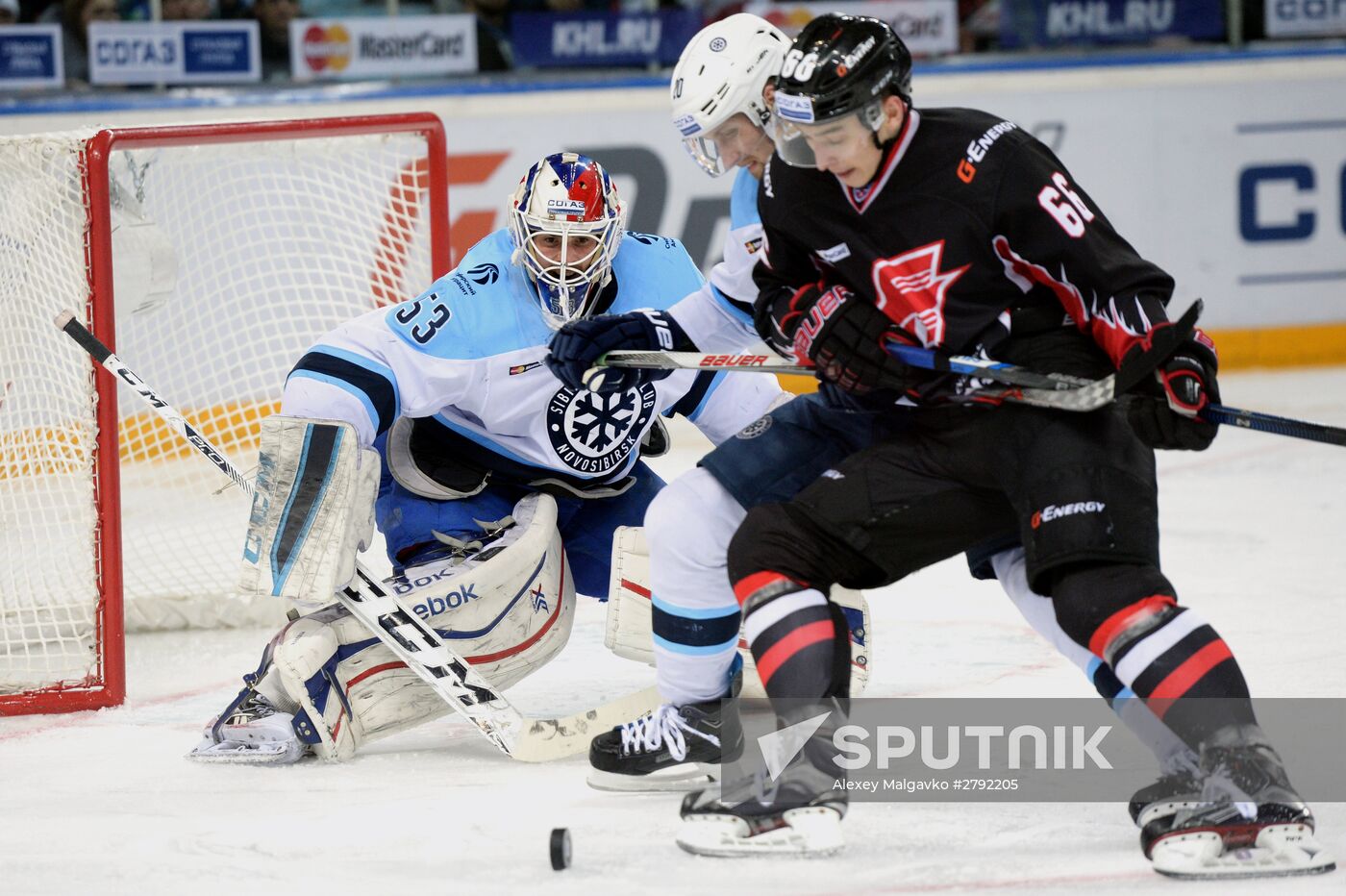 Kontinental Hockey League. Avangard vs. Sibir