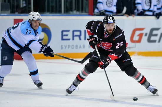 Kontinental Hockey League. Avangard vs. Sibir