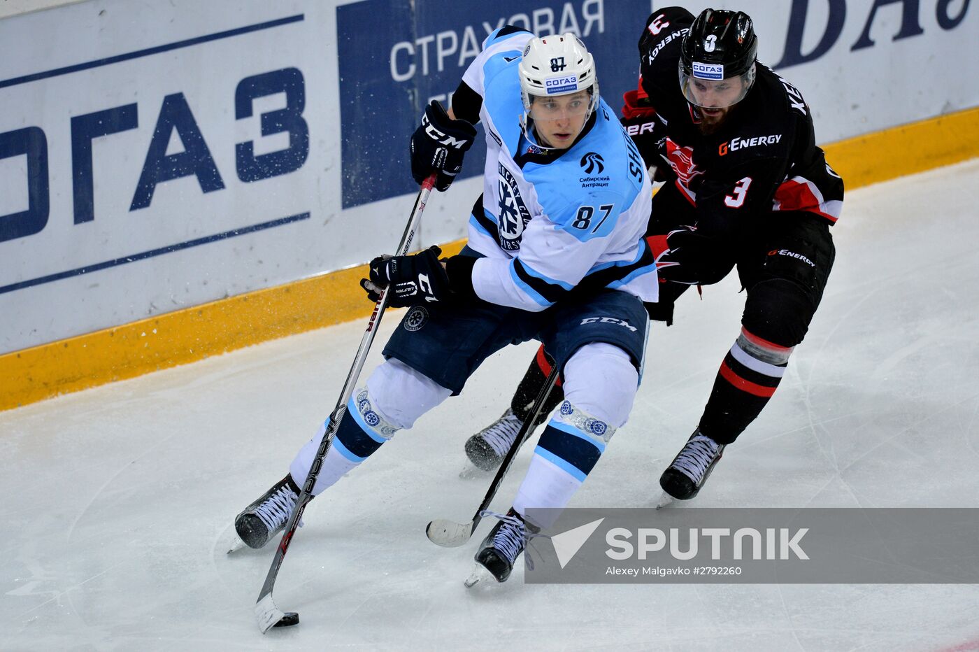 Kontinental Hockey League. Avangard vs. Sibir