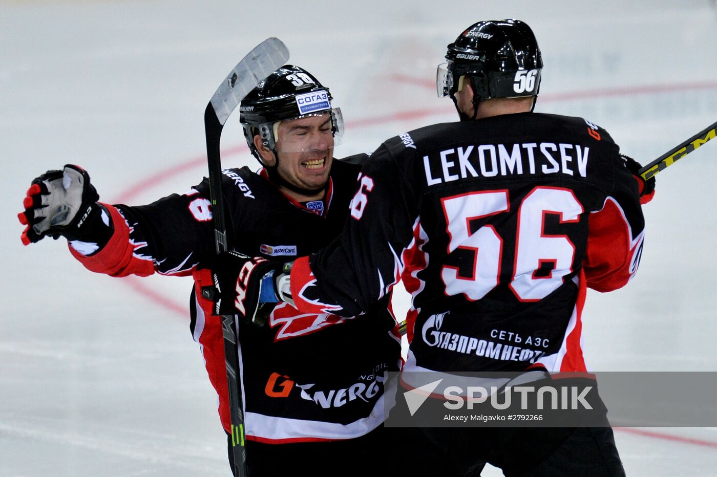 Kontinental Hockey League. Avangard vs. Sibir