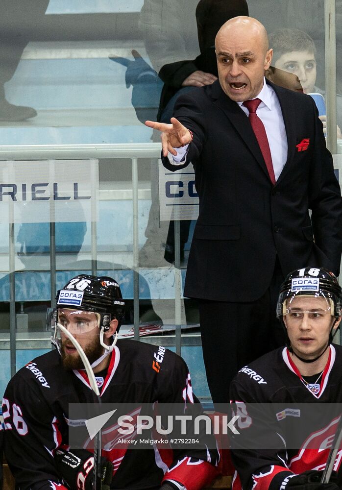 Kontinental Hockey League. Avangard vs. Sibir