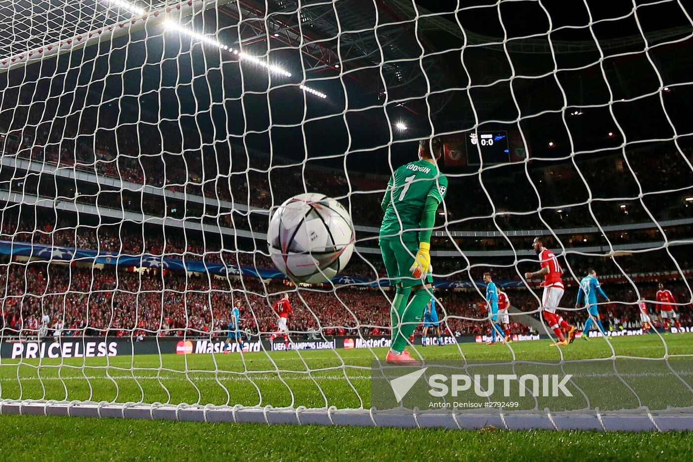 UEFA Champions League. Benfica vs. Zenit